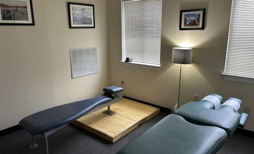 Healing Point Chiropractic 54 West Twin Oaks Terrace Suite 12, South Burlington Wisconsin 05403