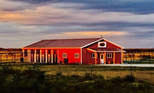 RW Canine Retreat 1063 E Hapgood Dr, Bellevue Texas 76365