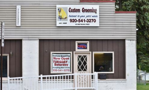 Robin's Custom Grooming 422 W Racine St, Jefferson Wisconsin 53549