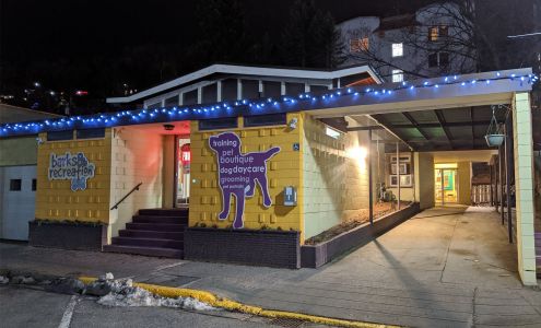 Barks and Recreation Pet Services Inc. 1208 Pine Ave, Trail British Columbia V1R 4E4