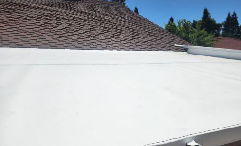 Leo's Roofing