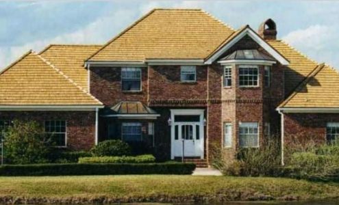 A Larsson & Sons Roofing