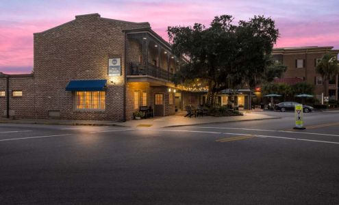 Best Western Sea Island Inn