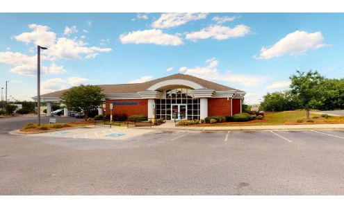 Bank of America (with Drive-thru ATM)
