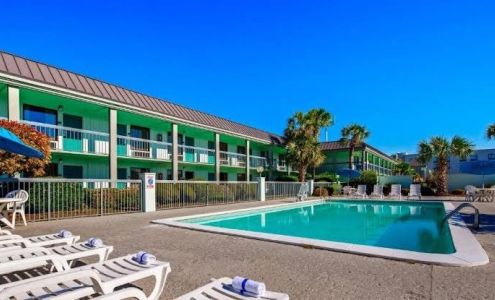 Ramada by Wyndham Savannah Gateway