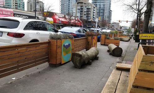 Save On Cuts by Mary & Ali 1538 Lonsdale Ave, North Vancouver British Columbia V7R 4J7