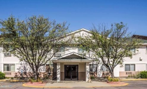 Quality Inn & Suites South