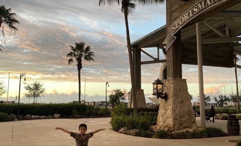 Bass Pro Shops/Cabela’s Boating Center