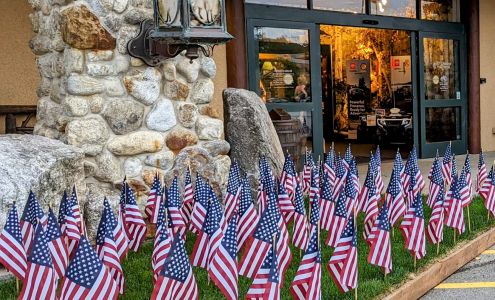 Bass Pro Shops/Cabela’s Boating Center
