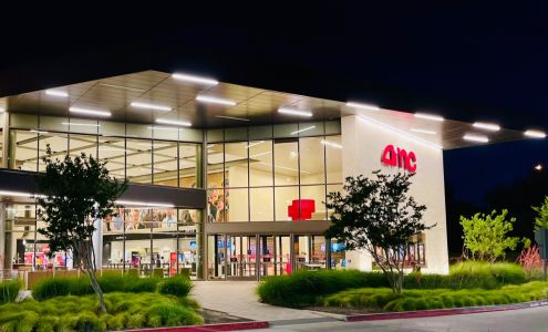 AMC DINE-IN Clearfork 8