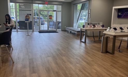 Xfinity Store by Comcast Branded Partner