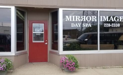 Mirror Image Day Spa 423 1st Ave S, Glasgow Montana 59230