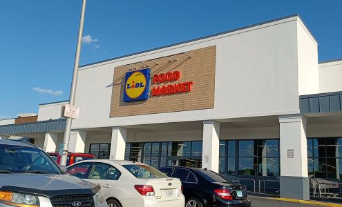 Lidl Falls Church
