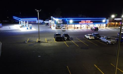 Full Stop Gas, Grocery & liquor