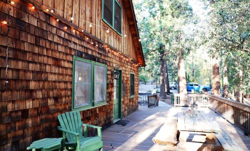 Root Stone Lodge - Idyllwild Vacation Cabins