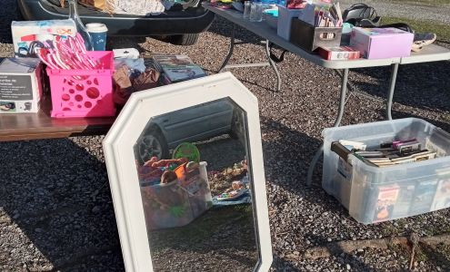 Meridian Street Flea Market