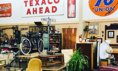 Fourth Street Vintage