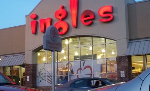 Ingles Markets Belton