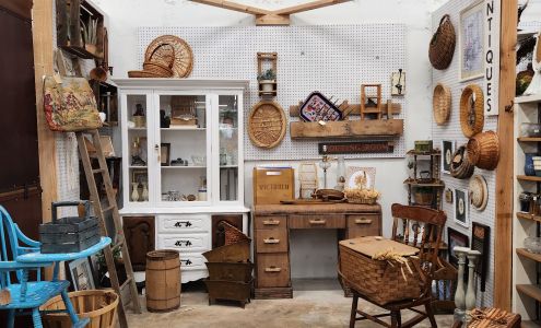 OCC Antiques & Interiors - 