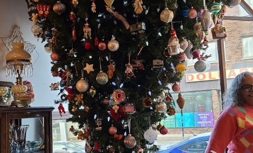 Brocante Antiquités chez Aicha