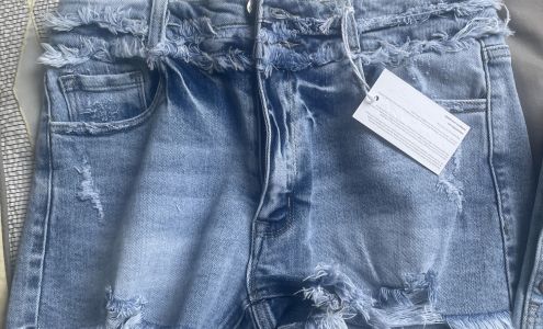 Pink Lily Boutique - Warehouse #1