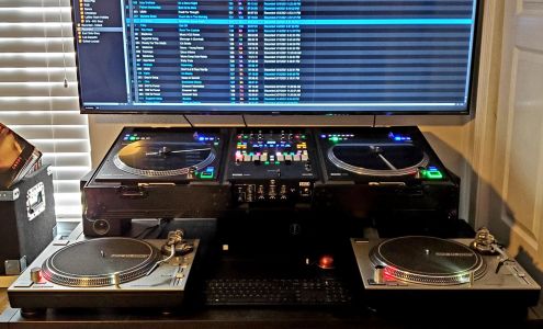 RJ's Vinyl Mix