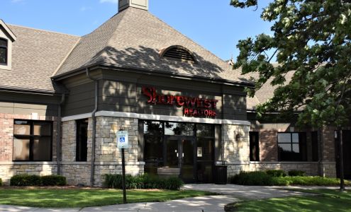 Shorewest Realtors, Oconomowoc WI - Lake Country Office