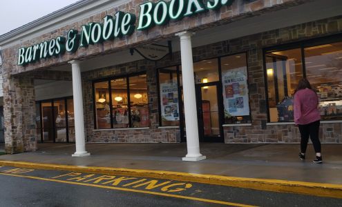 Barnes & Noble