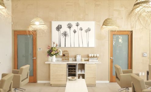 Bonita Salon 330 Washington Blvd Suite A, Marina Del Rey California 90292