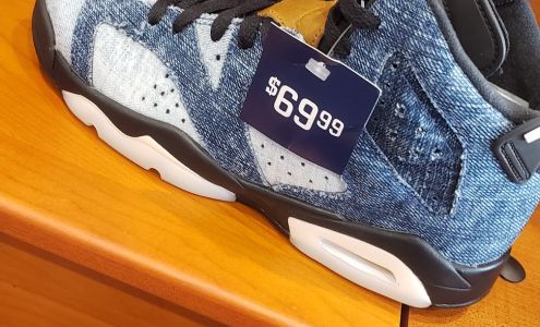 Champs Sports South Gate