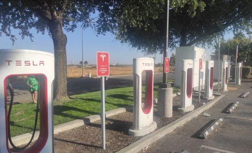 Tesla Supercharger
