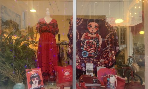 THE WANDERING CARAVAN Davis