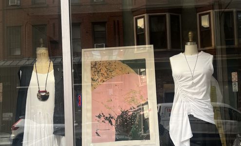 Daisy's Wearable Art