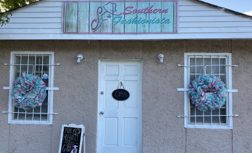 Southern Fashionista Moncks Corner