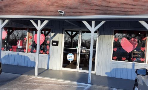 Trendy Trunk Too McMinnville