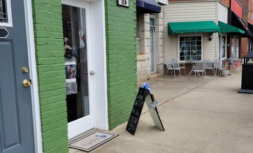 Foxy Blue Pilot Mountain