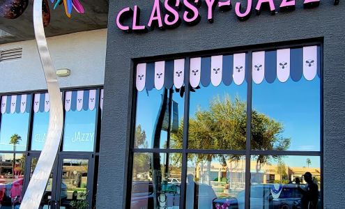 Classy-Jazzy Cutique