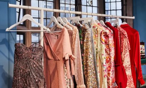 Curvy Fashion Chicks