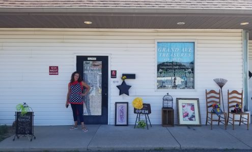 Grand Ave Treasures