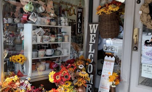 B & B Gifts & Interiors