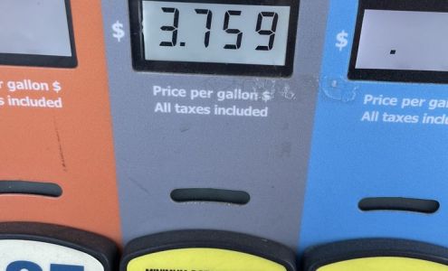 Busy Bee Convenience Store Island Park