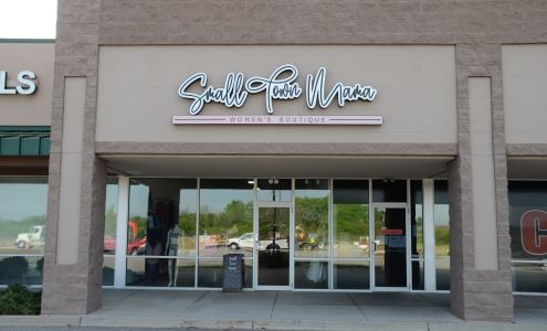 Small Town Mama Boutique