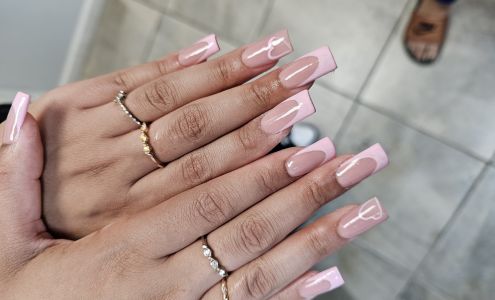 America's Nail Spa 1100 AZ-260 #18, Cottonwood Arizona 86326