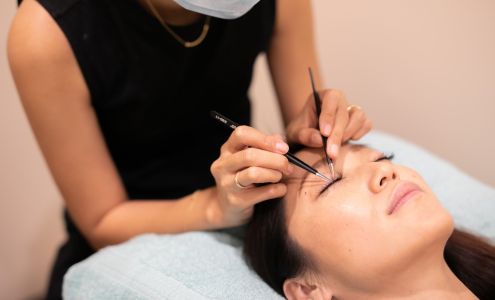 Matsuge Honpo Waikiki 2250 Kalākaua AveSuite 319, Honolulu Hawaii 96815