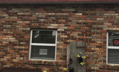 Zoey Lynns Salon at the Creek 2247 Loose Creek Hwy, Loose Creek Missouri 65054