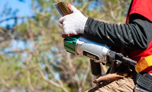 E-Z Roofing & Construction