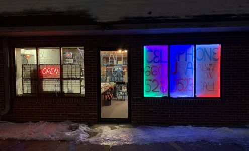 Cell Phone USA 119 W 4th St, Maryville Missouri 64468