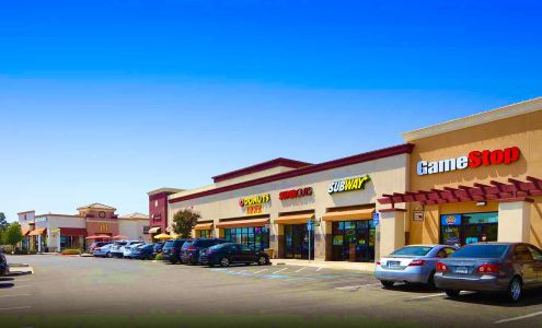 Marketplace at El Paseo