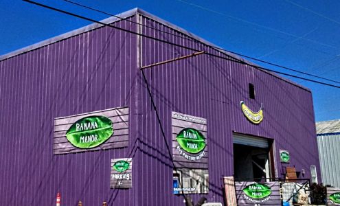 Banana Manor Rug Factory Outlet