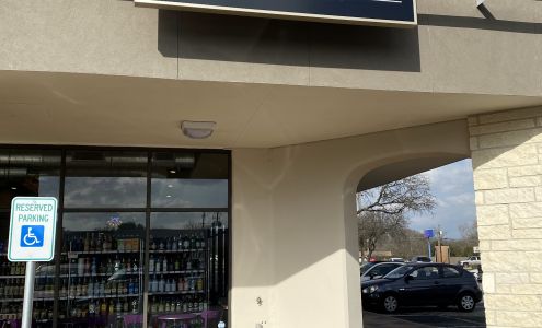 Old School liquor & market